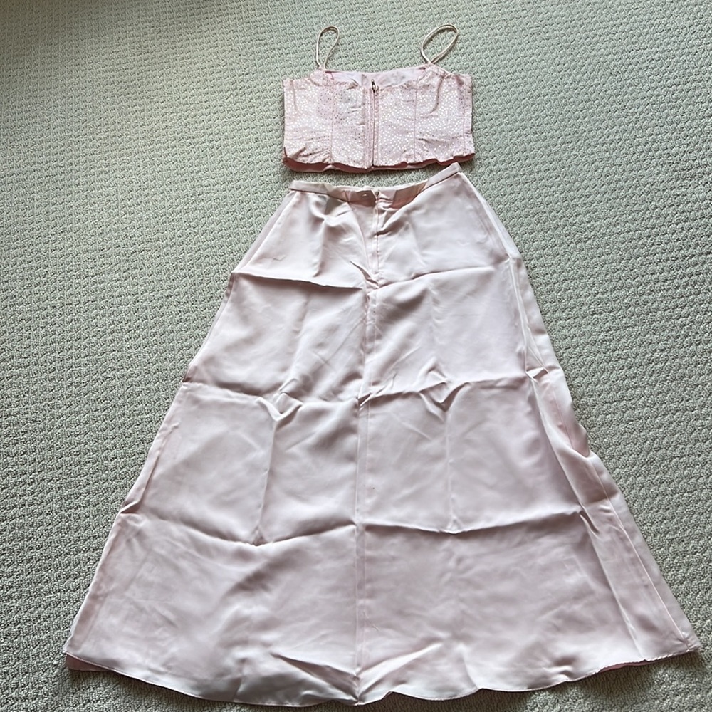 Pink two piece prom outfit, size 11/12 - Picture 4 of 8